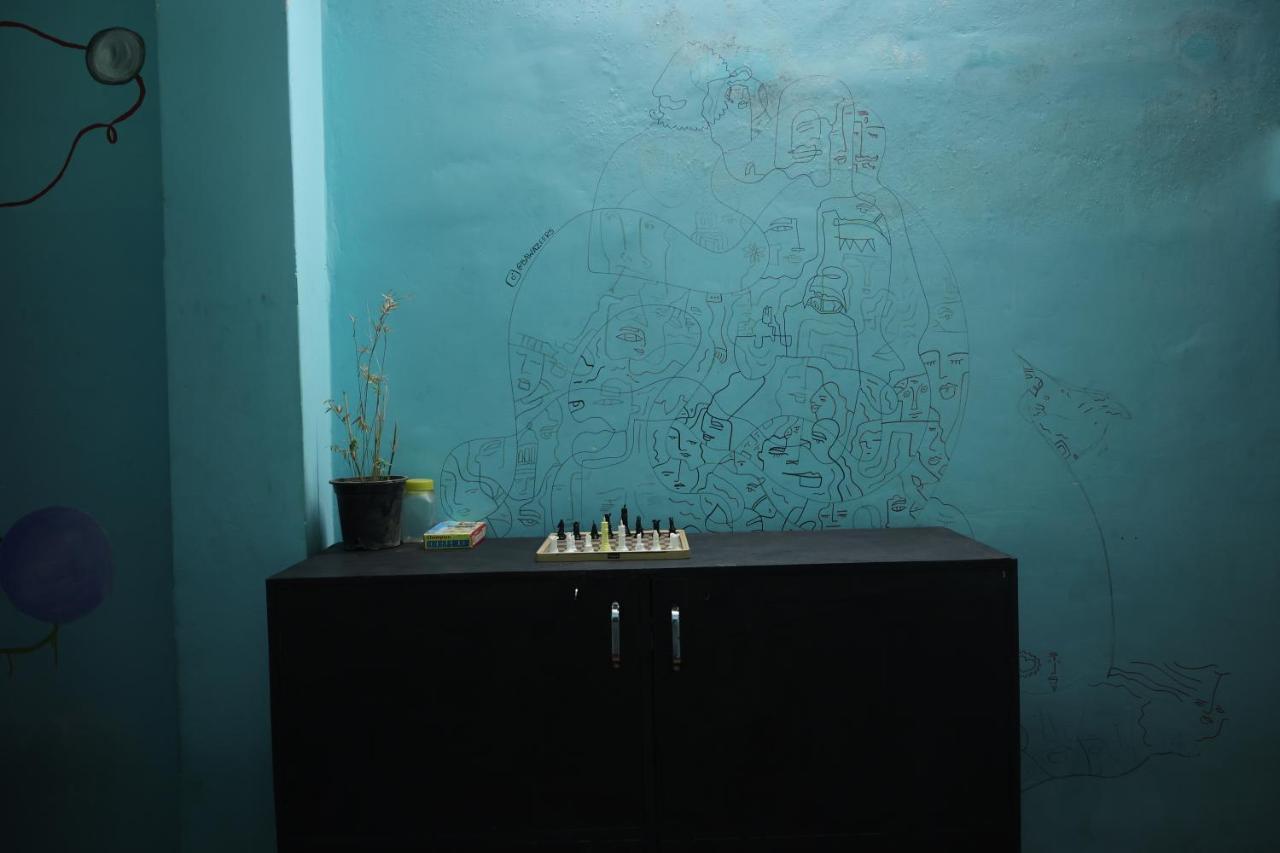 Good Vibes Hostel Варанаси Екстериор снимка