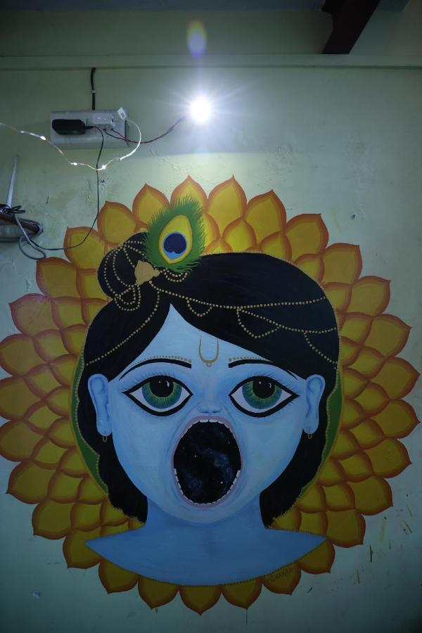 Good Vibes Hostel Варанаси Екстериор снимка